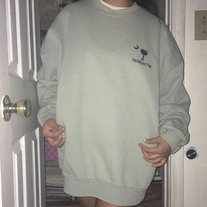 Oversized sweatshirt